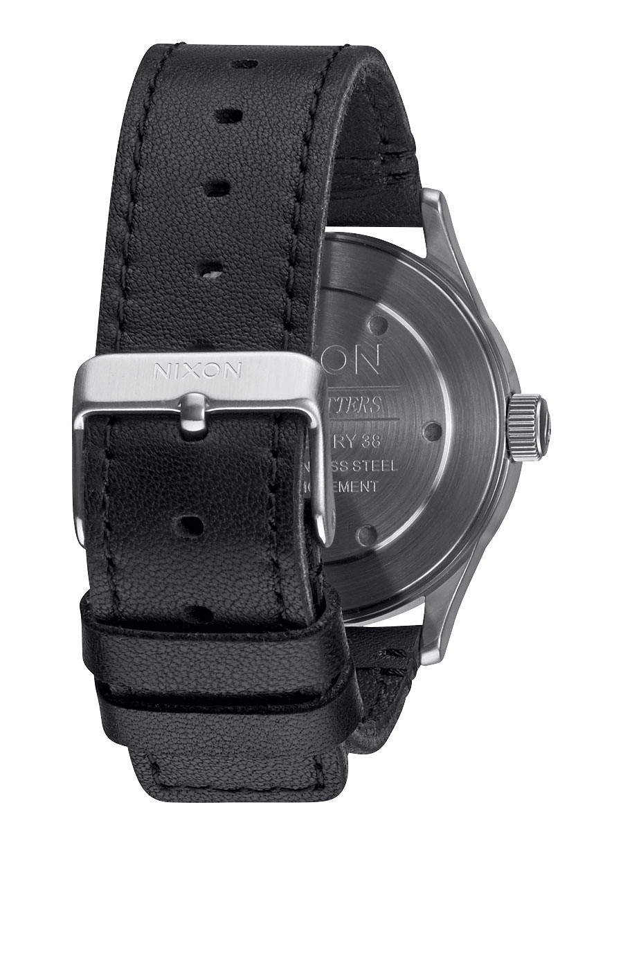 Schwarz geprägtes Lederarmband einer Uhr mit silbernfarbener Schnalle und rundem Gehäuseboden