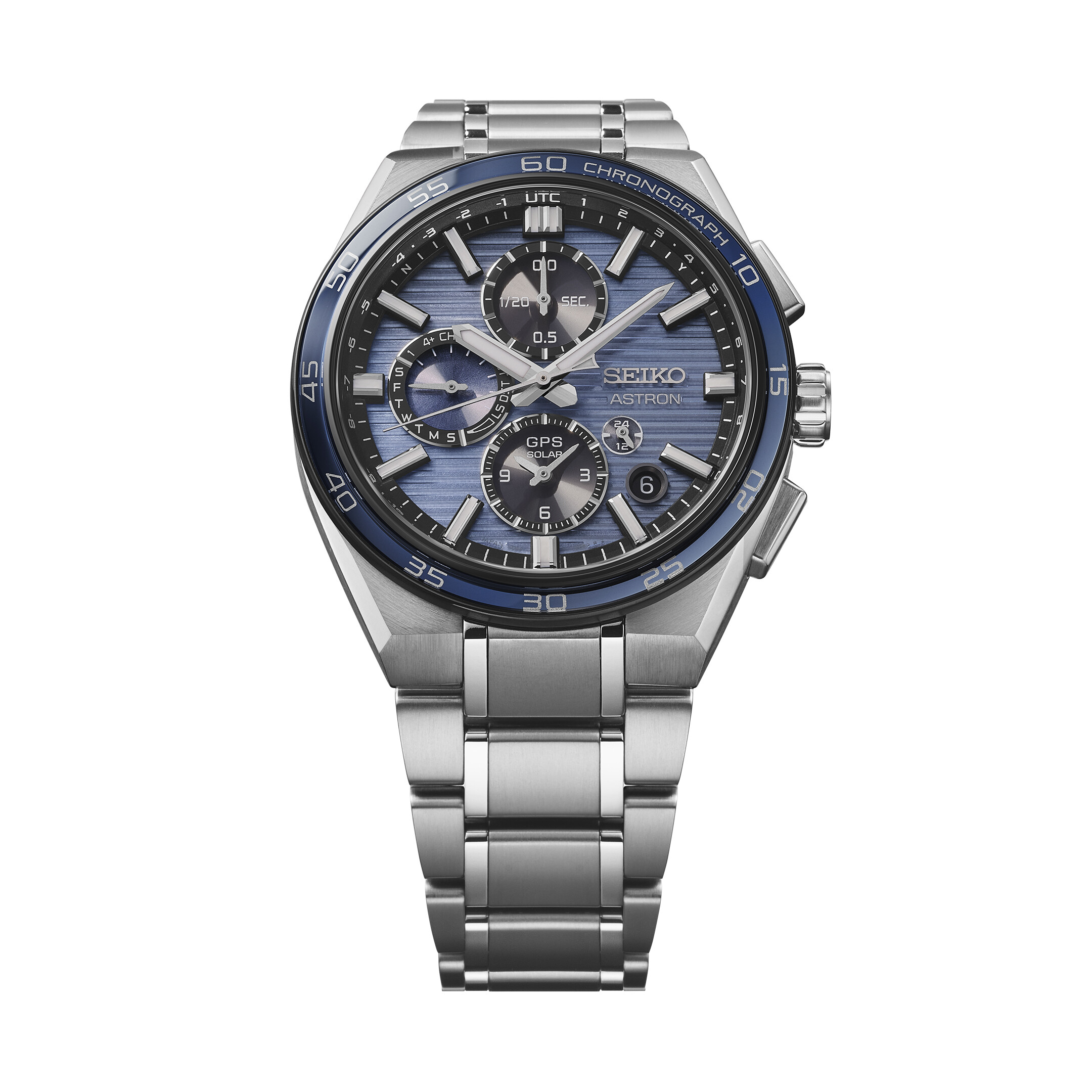 Herren chronograph Armbanduhr mit blauem Zifferblatt mit radialem Muster und silbernem Armband.