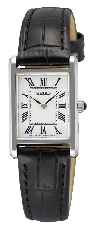 Die klassische Seiko Damenuhr hat ein rechteckiges weißes Zifferblatt mit römischen Ziffern und ein schwarzes Armband.